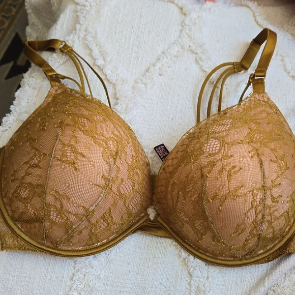 Victoria’s Secret Very Sexy Push-Up Bra 36DDD Gold Lace Plunge Strappy Luxe - Picture 2 of 7